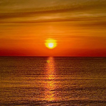 Sea View Apartment Beach Front Punta Prima Torrevieja Bagian luar foto