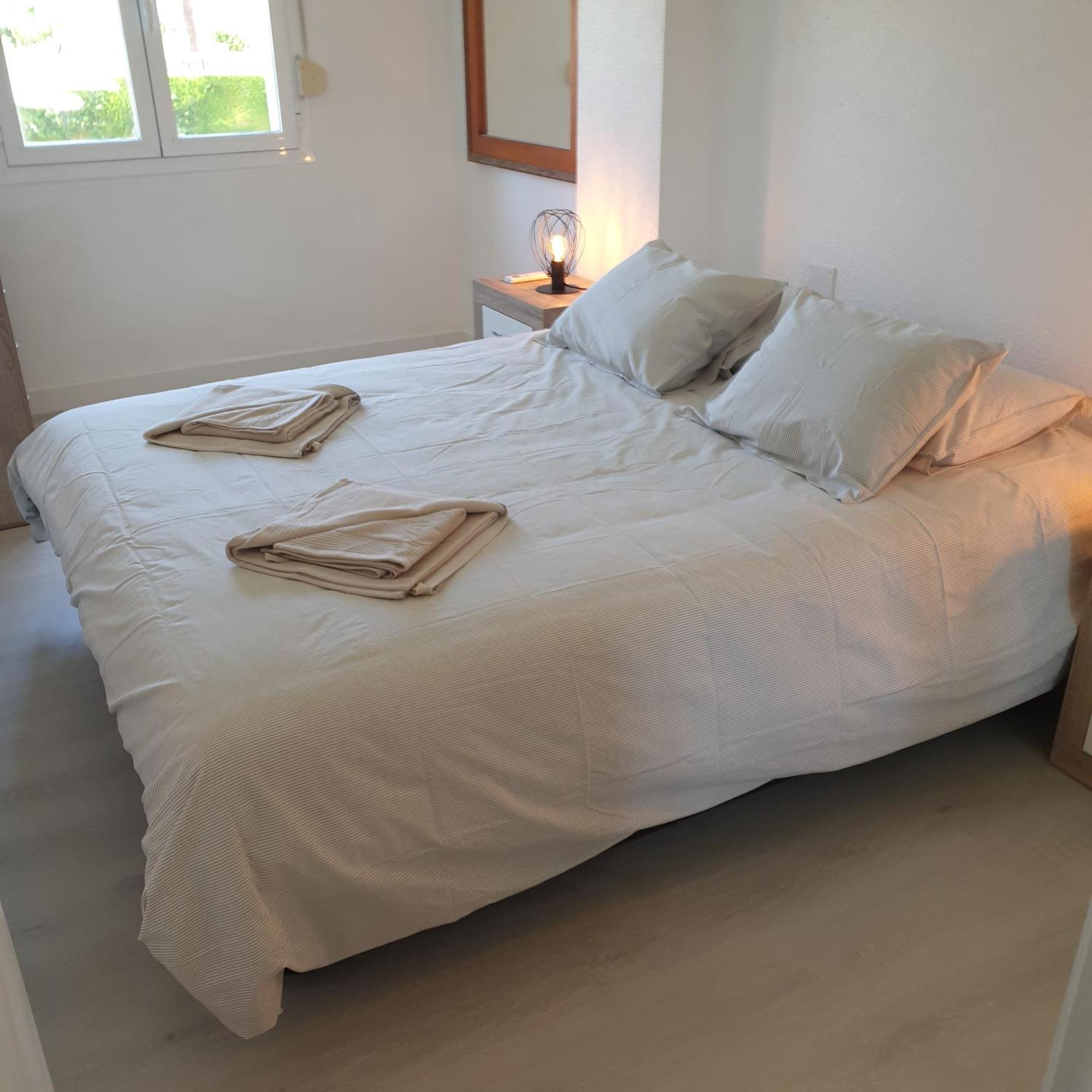Sea View Apartment Beach Front Punta Prima Torrevieja Bagian luar foto