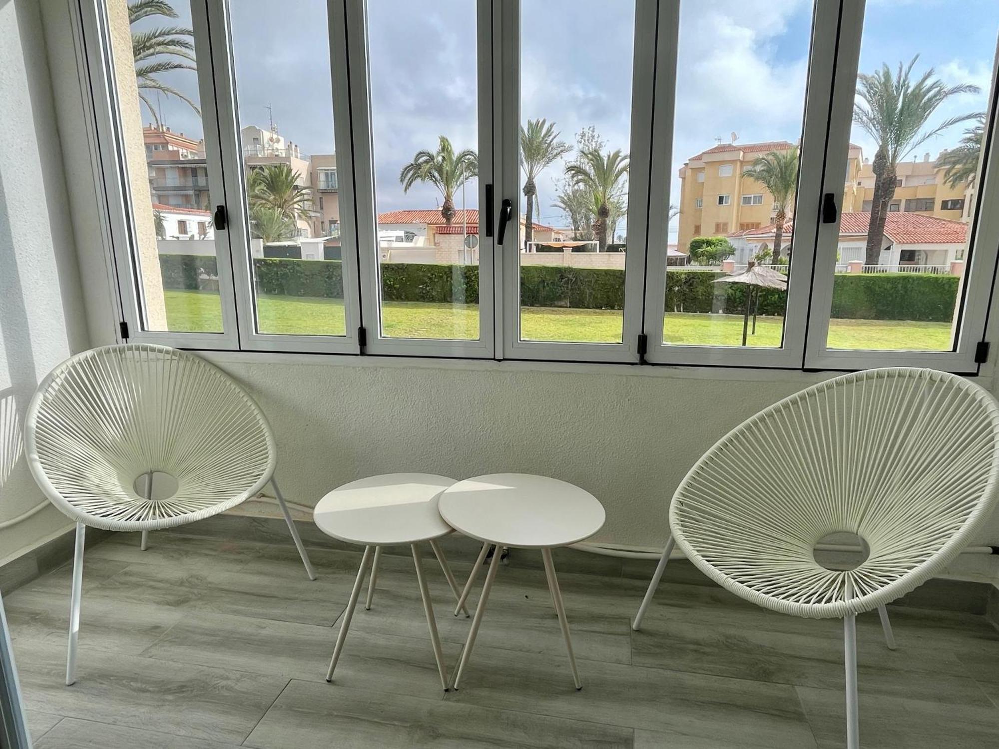 Sea View Apartment Beach Front Punta Prima Torrevieja Bagian luar foto